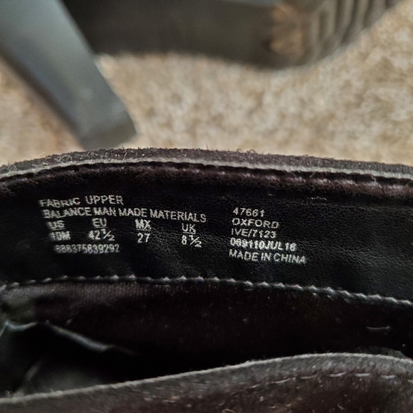 Tie-Up Boots - Picture 2 of 7